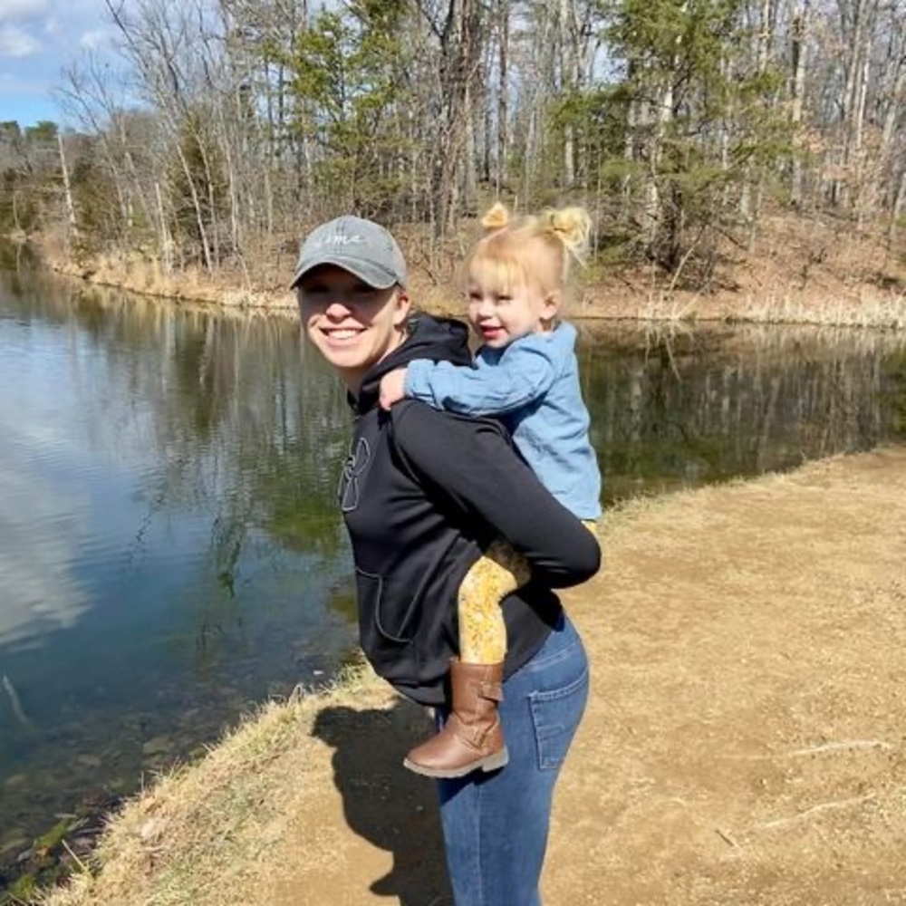 Meet your Posher, Ashley